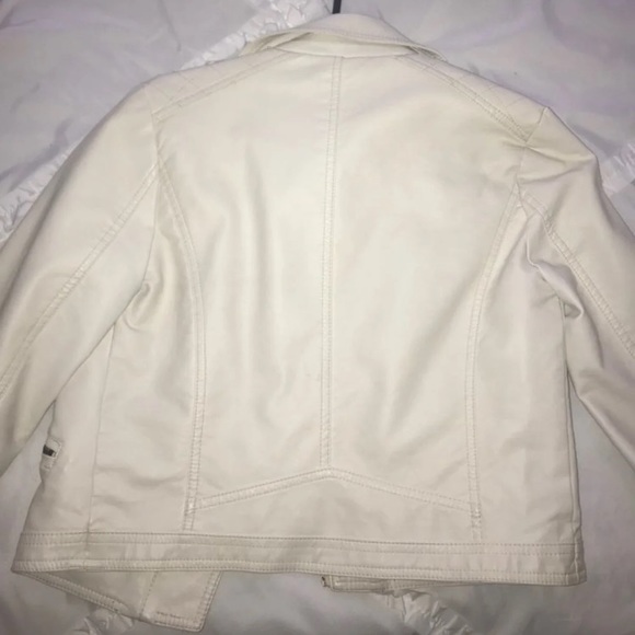 Leather Jacket - Picture 4 of 5